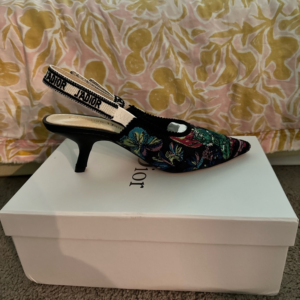 Brand new Dior sling back pumps. Never been work pumps available for sale.